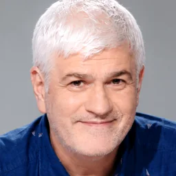 Dr Eric Sassel
